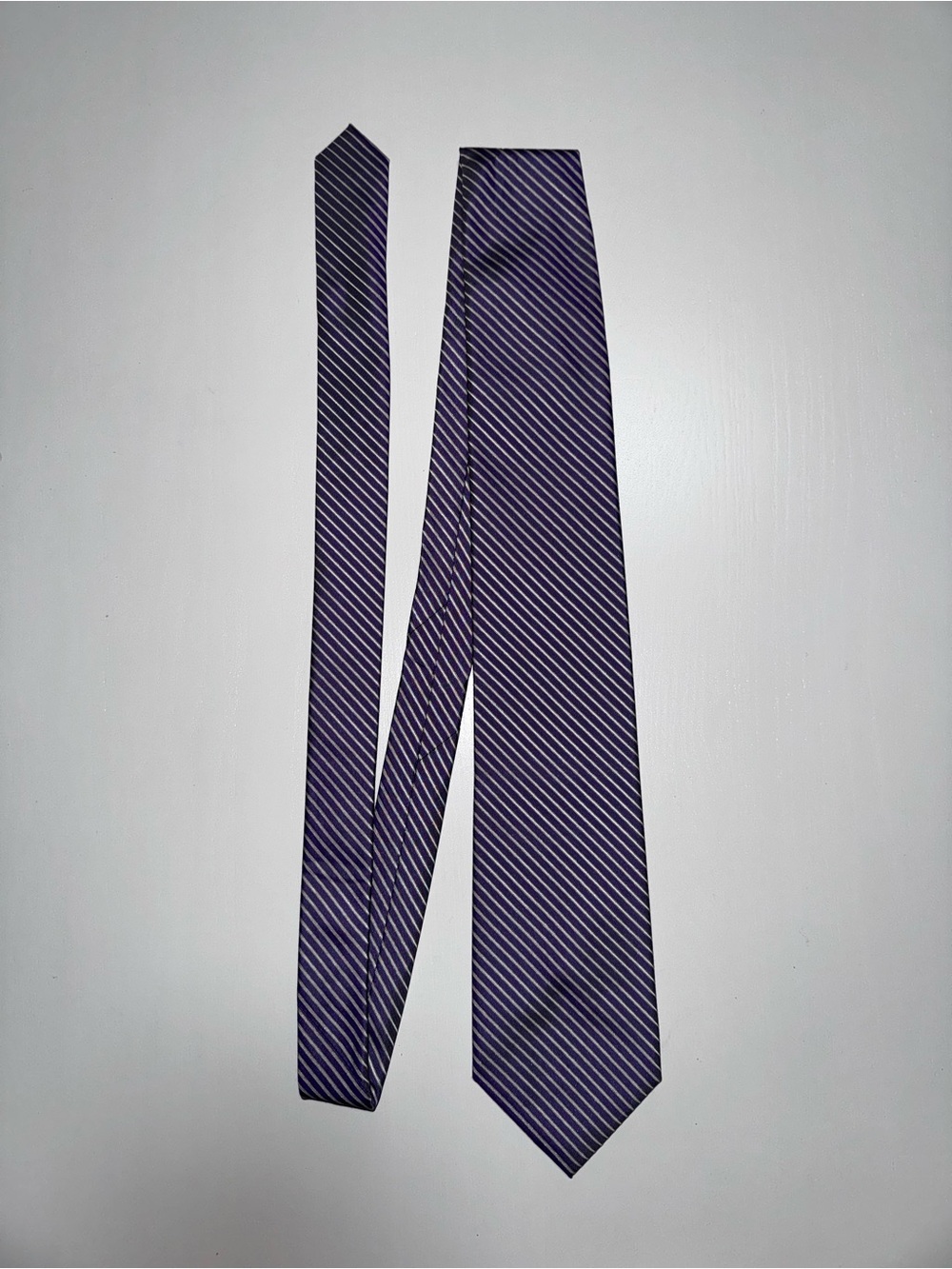 Calvin Klein silk Purple and White Diagonal Stripe Tie
